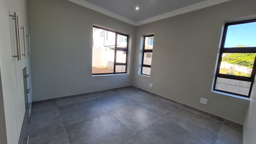 3 Bedroom Property for Sale in Dana Bay Western Cape